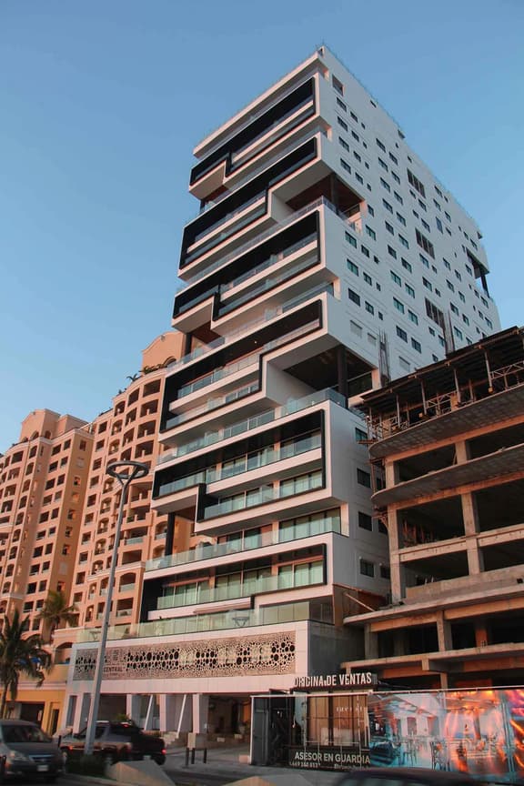 Departamento en el malecón, Torre Central 102 - Image 1